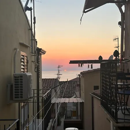 Al Cortile Del Seminario Apartment Cefalu Exterior photo
